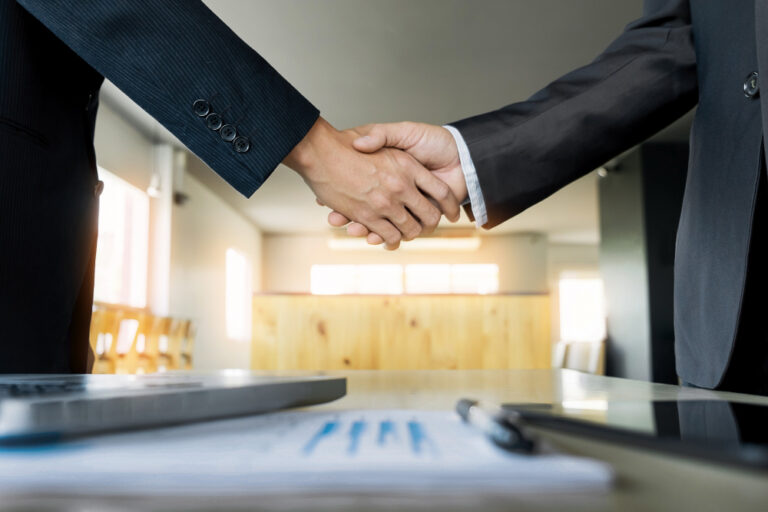 Consultoría de estrategia digital y hoja de ruta para crecimiento de negocios