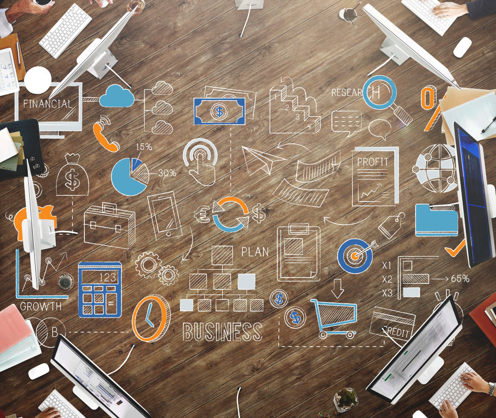 Estratega digital de Brand Voice y  métricas